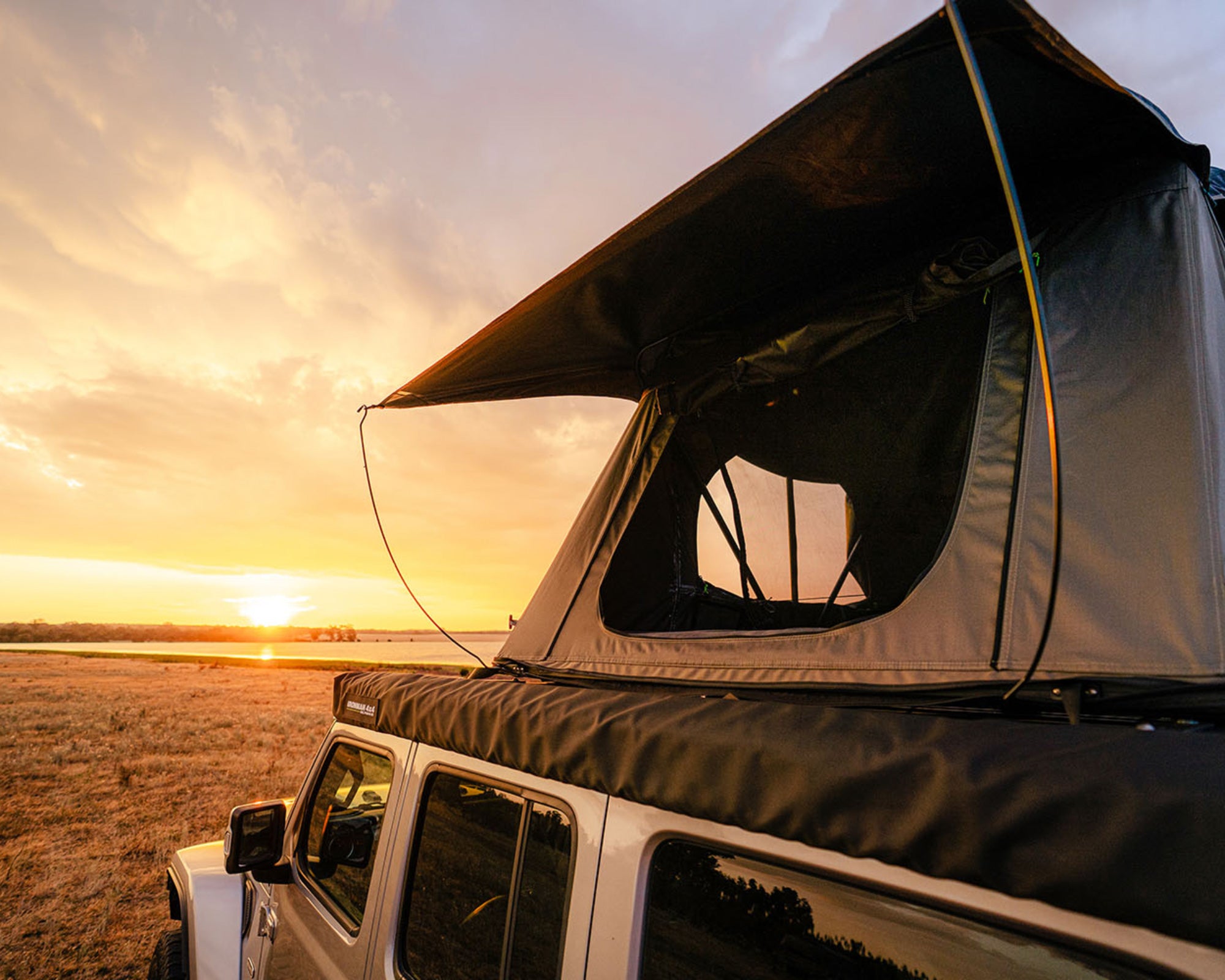 Cross 1200 Rooftop Tent