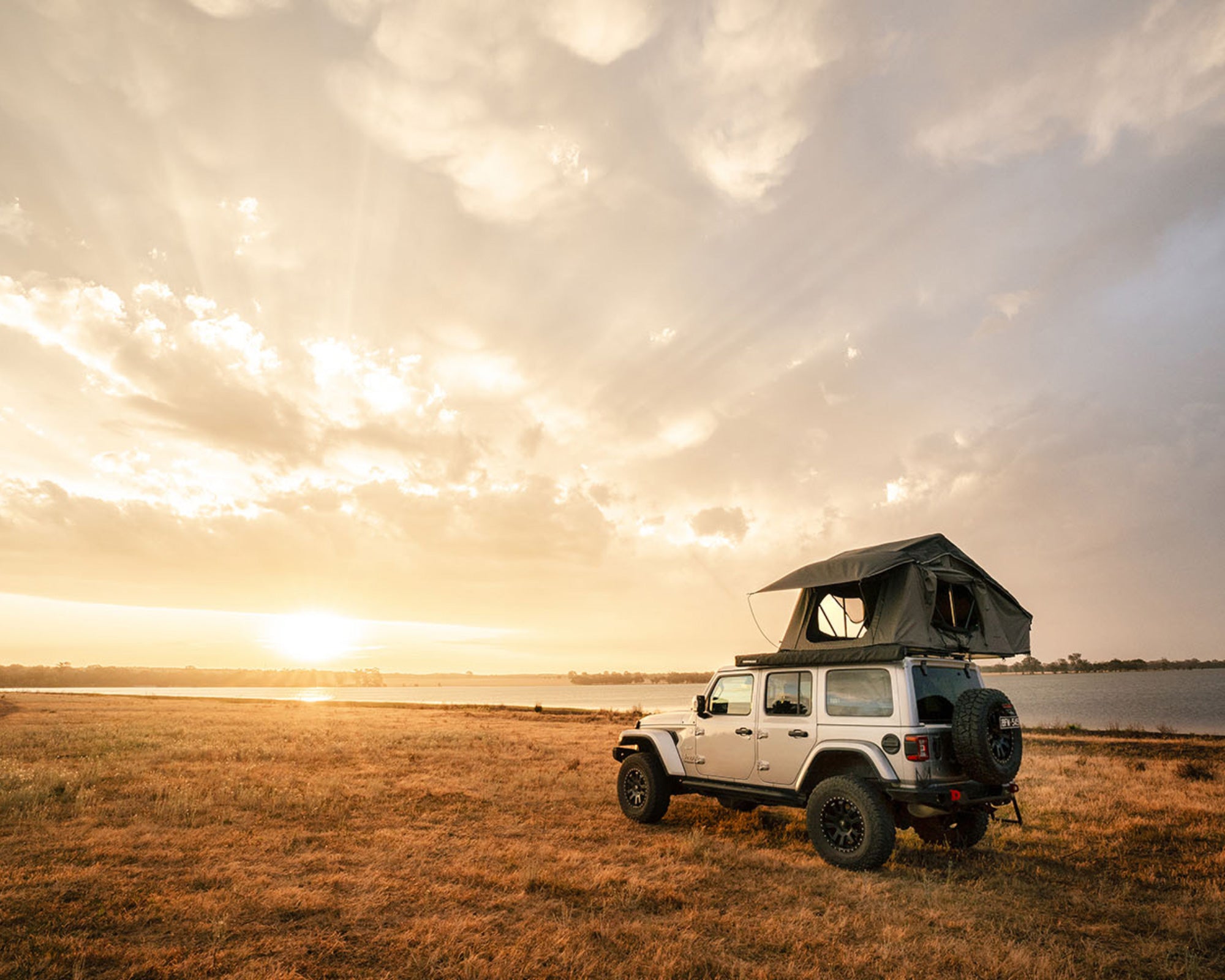 Cross 1200 Rooftop Tent