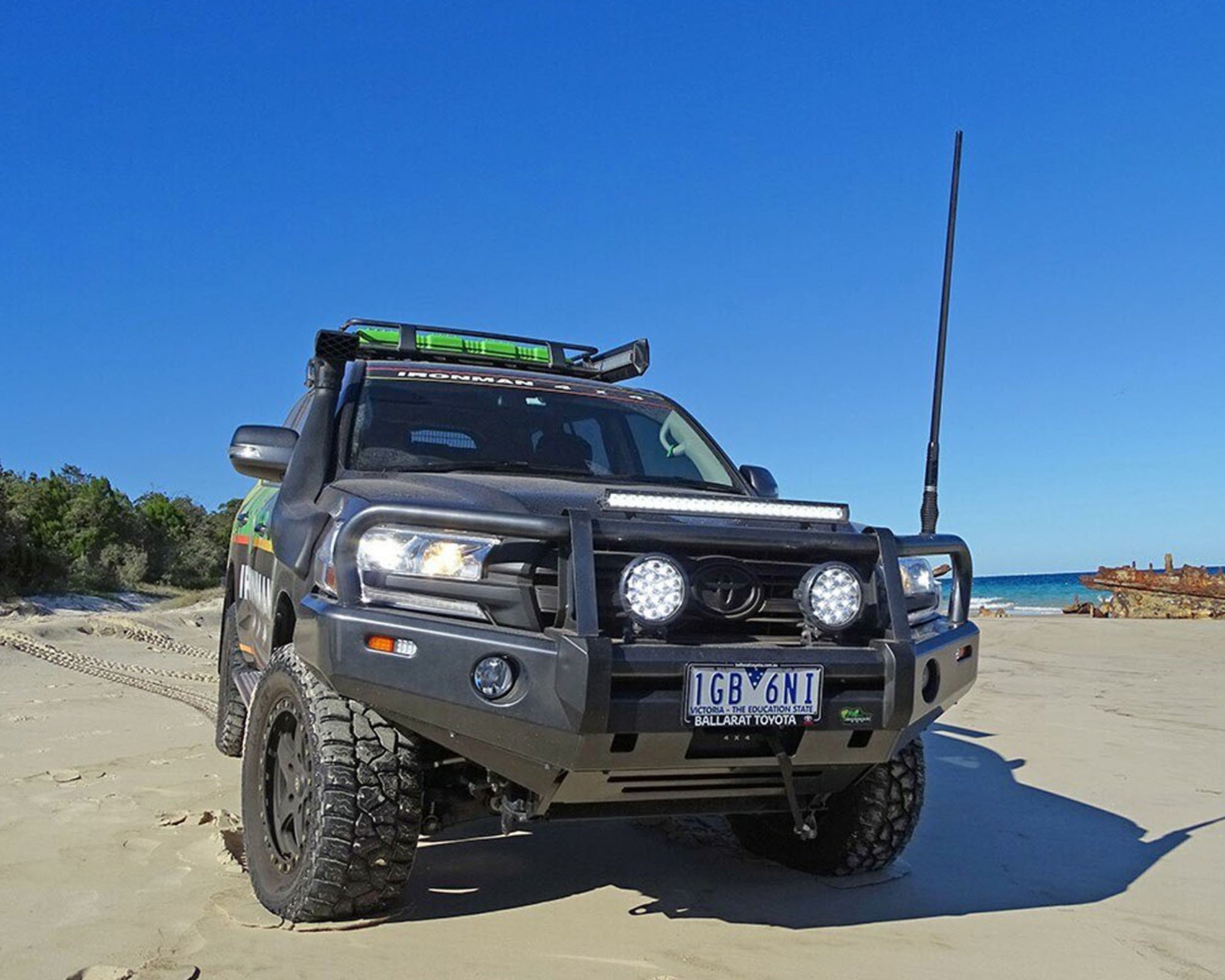 Airforce Snorkel | Lexus LX570 (2016-2021)